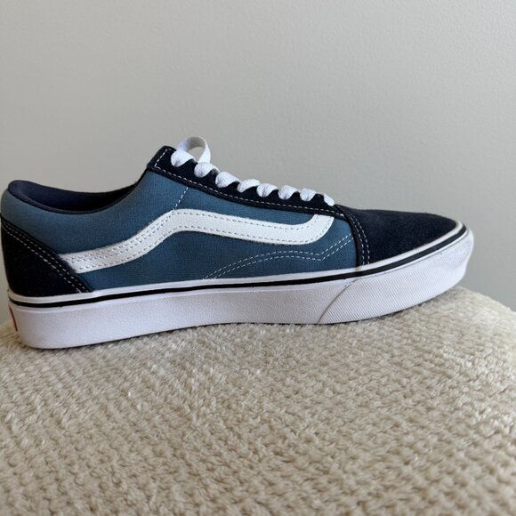 Vans Old Skool - Navy - Women 8.5/Men 7.0 - Picture 3 of 7